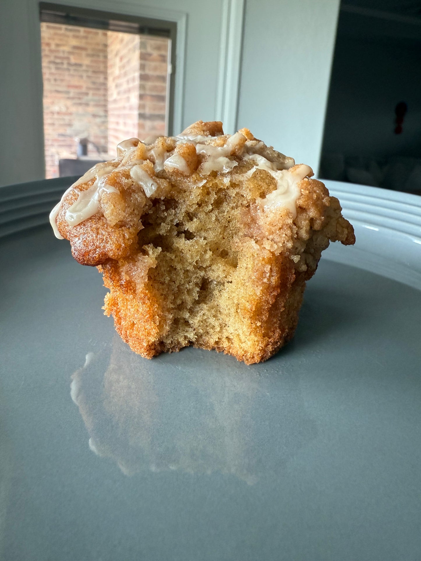 Crumb cake muffin