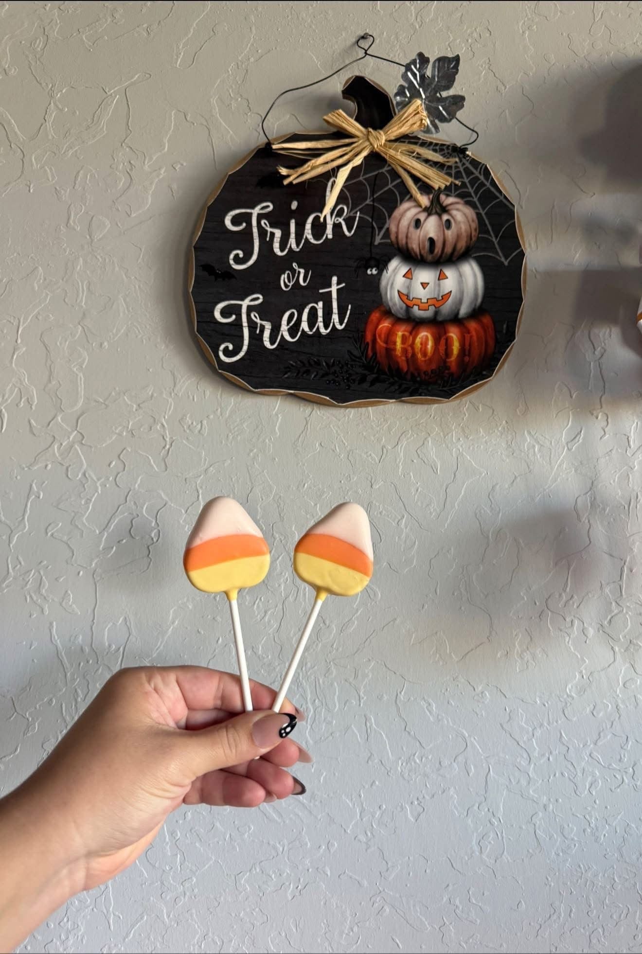 Vanilla Candy Corn Themed Cake Pop