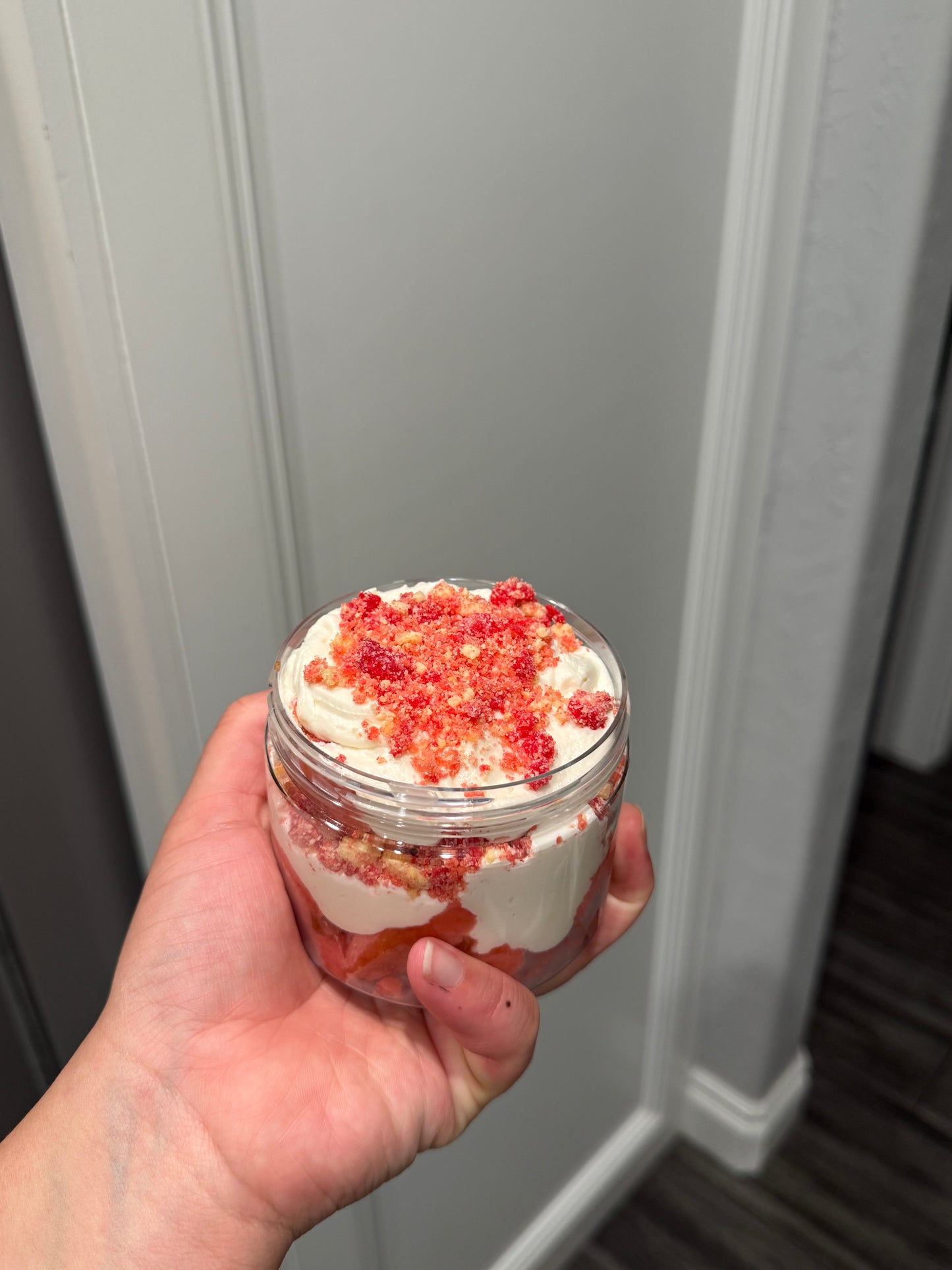 10oz Strawberry Crunch cake jar
