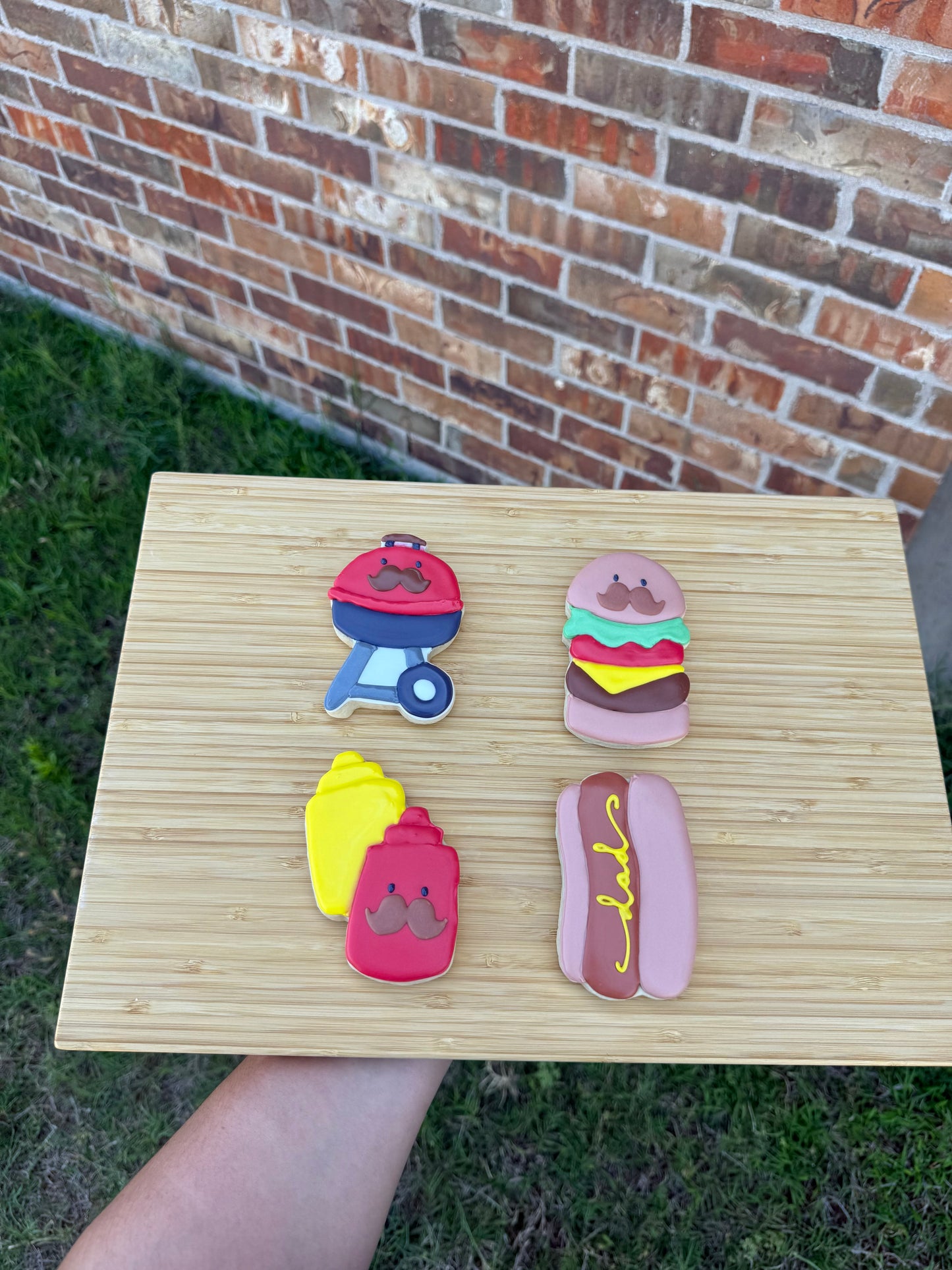 Cut out sugar cookie Typed Recipe & Tutorial Video