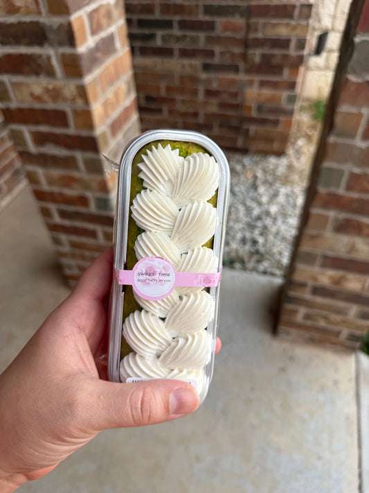 Pistachio mini loaf cake